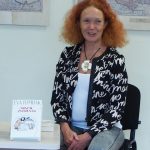 Eva Tombak Mažeikių viešojoje bibliotekoje pristatė knygą „Minčių žvėrynas“