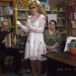 Dainuoja Filomena Kesminienė