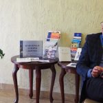 Viktorinos užduotis atlieka Mažeikių ROTARY klubo prezidentas Arvydas Šemeta