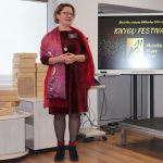 Viešosios bibliotekos direktorė Alina Bernotienė sveikino Skaitymo skatinimo akcijos nugalėtojus
