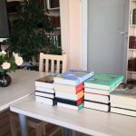 Susitikimo metu apžvelgta keletas naujų į biblioteką atkeliavusių knygų