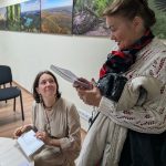 Renginio dalyviai turėjo progą įsigyti pristatomą knygą
