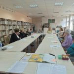 Viešojoje bibliotekoje – biblioterapijos užsiėmimas vyresniojo amžiaus žmonėms